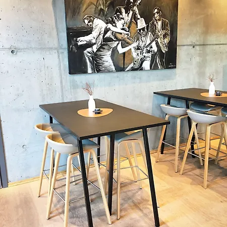 Hjorten Hitra 酒店
