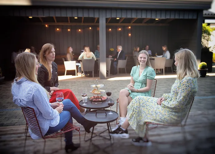 Hotel Hjorten Hitra