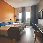Hjorten Hitra Hotel